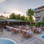 Risus Hotel 3*