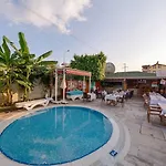 Risus Hotel 3*