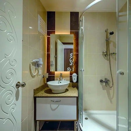 Otel Risus