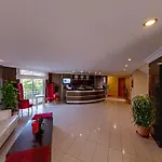 Hotel Risus Side