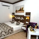 Hotel Risus 3*