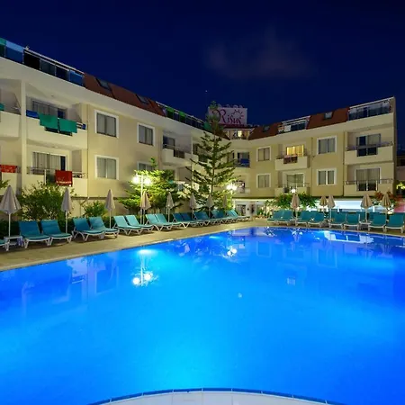 Risus Hotel Side