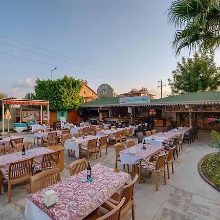Hotel Risus 3*